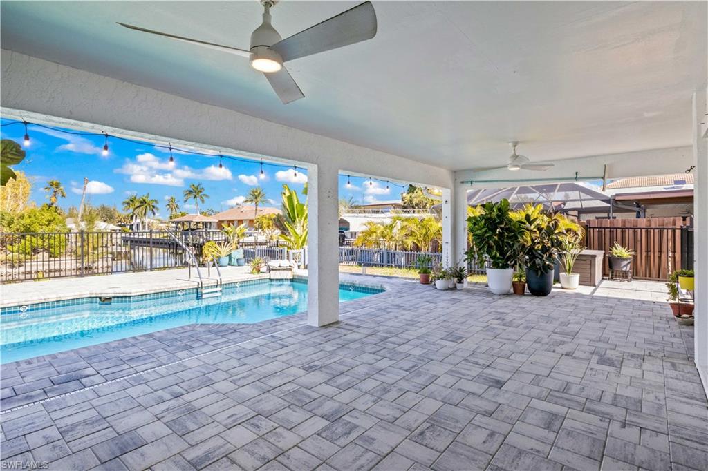MANATEE BAY UNRECORDED SUBDIVISION - Residential