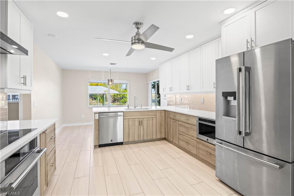 MANATEE BAY UNRECORDED SUBDIVISION - Residential