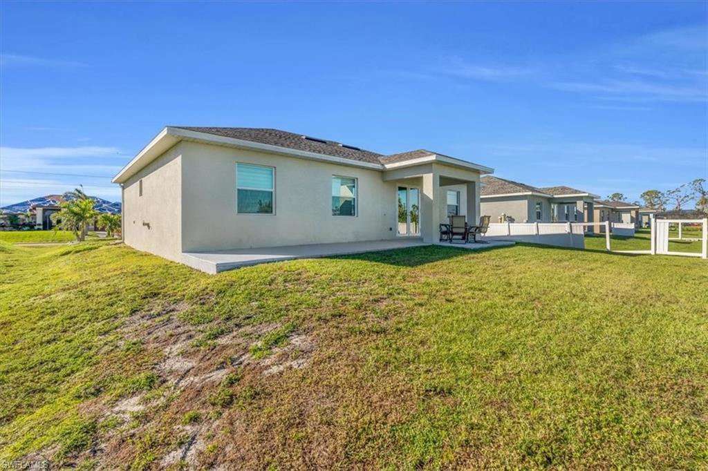 CAPE CORAL - Residential