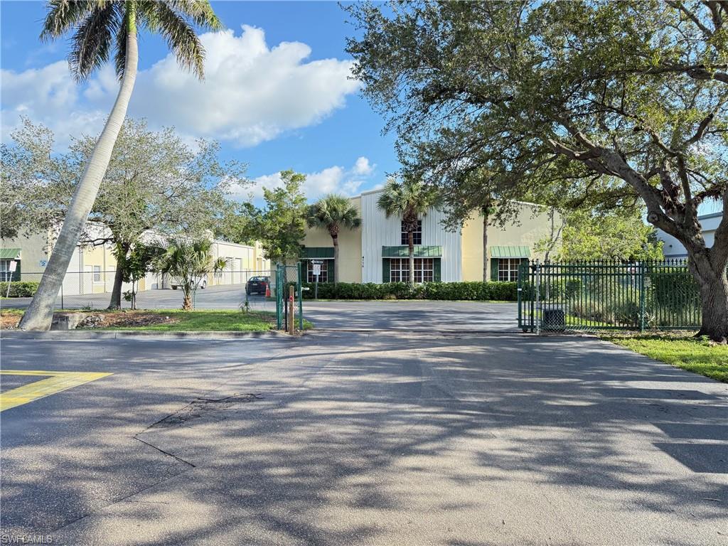 Discover the potential at RADIO ROAD EXECUTIVE WAREHOUSE CONDOMINIUMS! Located at 4776 Radio Road, Naples, FL, this 1,173 sqft space is an ideal location to store your favorite cars or toys, perfect for showcasing your business ambitions and meeting your air conditioned warehouse needs. Whether you envision a workshop, storage, or creative hub, this versatile unit offers endless possibilities. Embrace the chance to expand or start anew in a vibrant community. The complex is gated and offers secure and easy access. Don't let this opportunity pass you by—make it yours today!