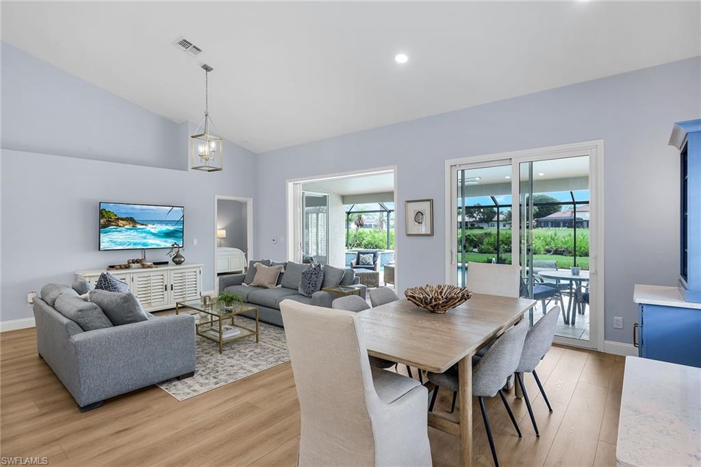 BAY CEDAR - Residential