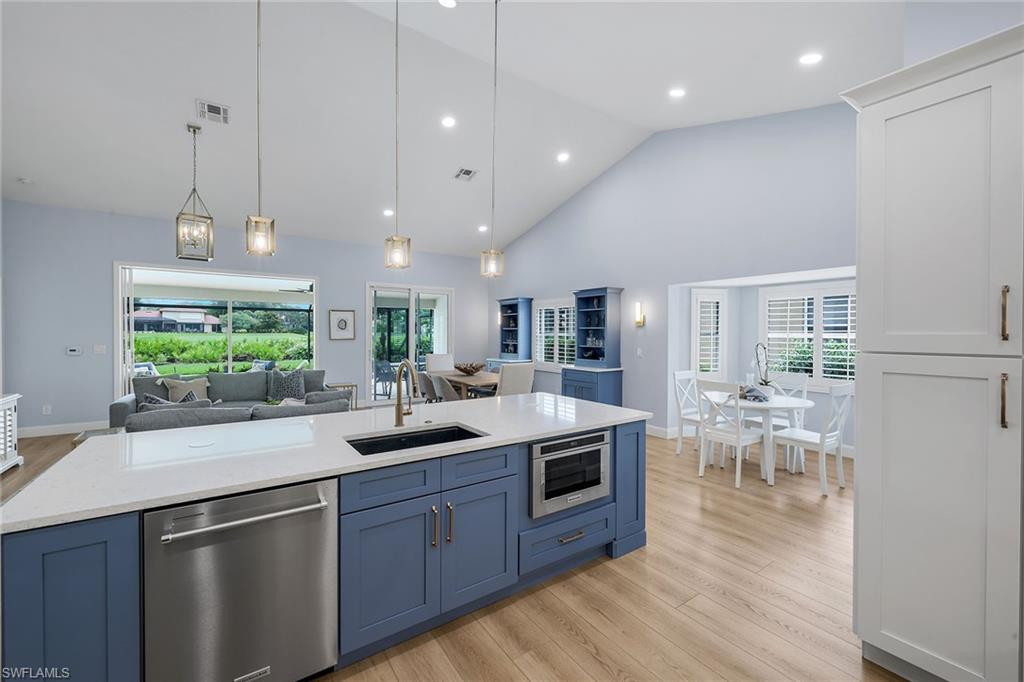 BAY CEDAR - Residential