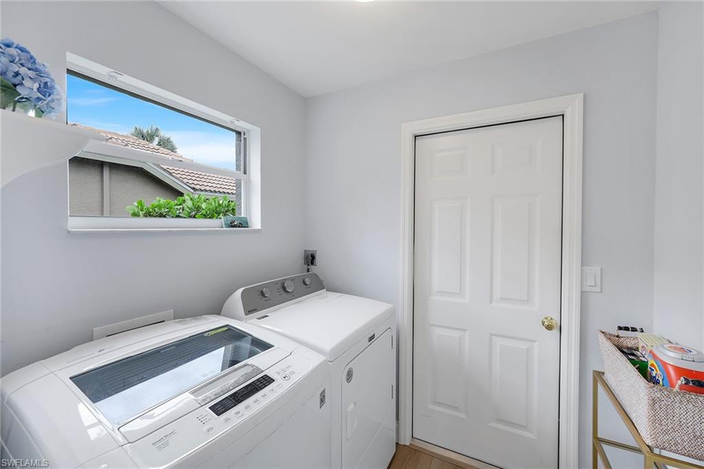 BAY CEDAR - Residential