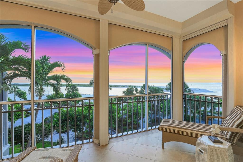HIDEAWAY BEACH - Residential