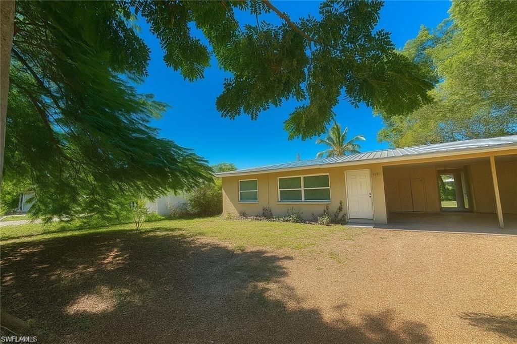 PINE MANOR - Residential Income
