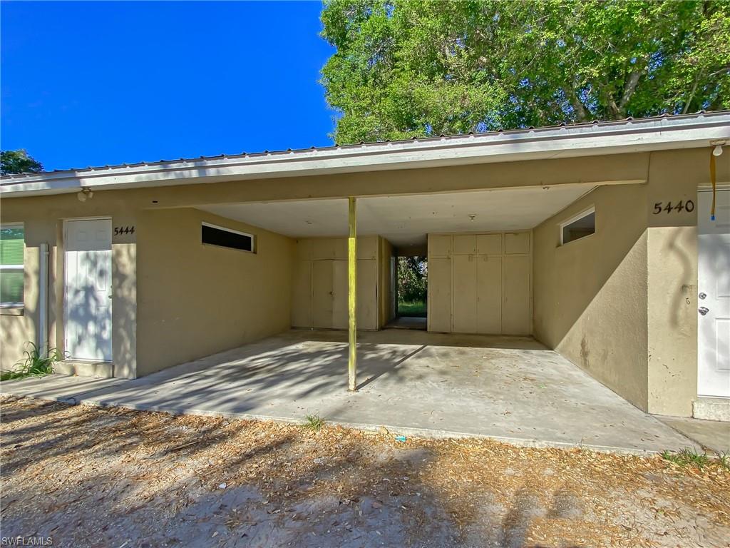 PINE MANOR - Residential Income