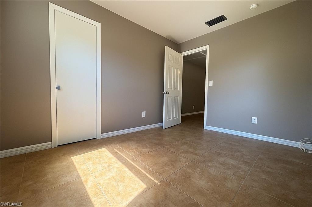 PINE MANOR - Residential Income