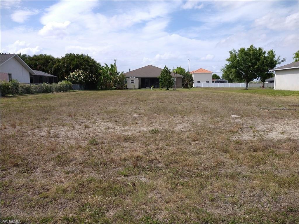 CAPE CORAL - Land