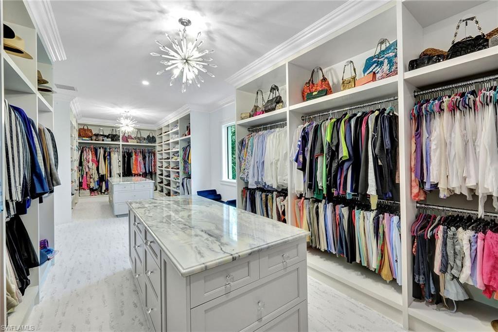 PRATO GRAND ESTATES - Residential
