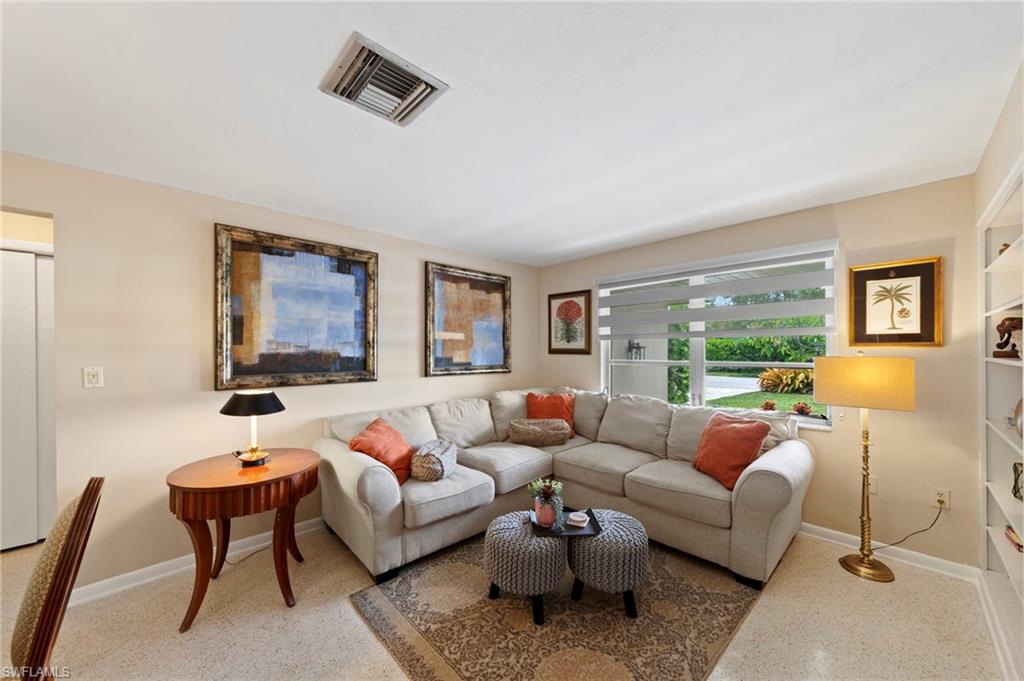 TANGLEWOOD - Residential