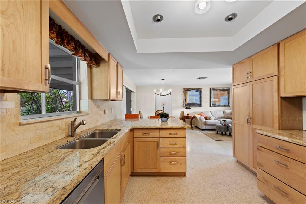 TANGLEWOOD - Residential
