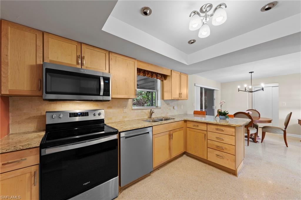 TANGLEWOOD - Residential