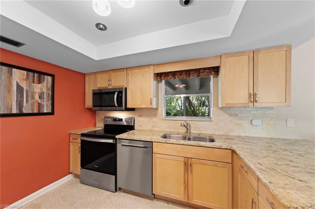 TANGLEWOOD - Residential