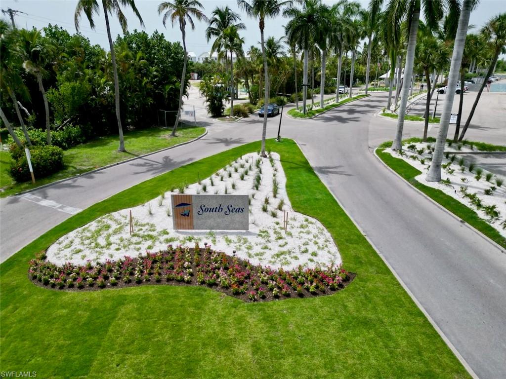 GULF BEACH VILLAS - Residential