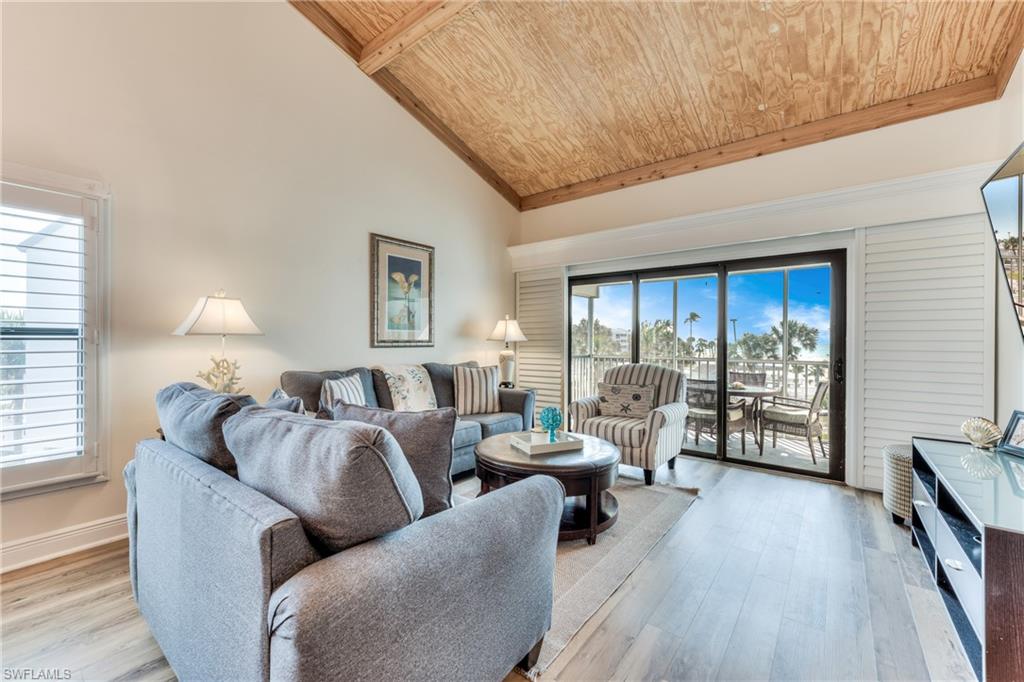 GULF BEACH VILLAS - Residential