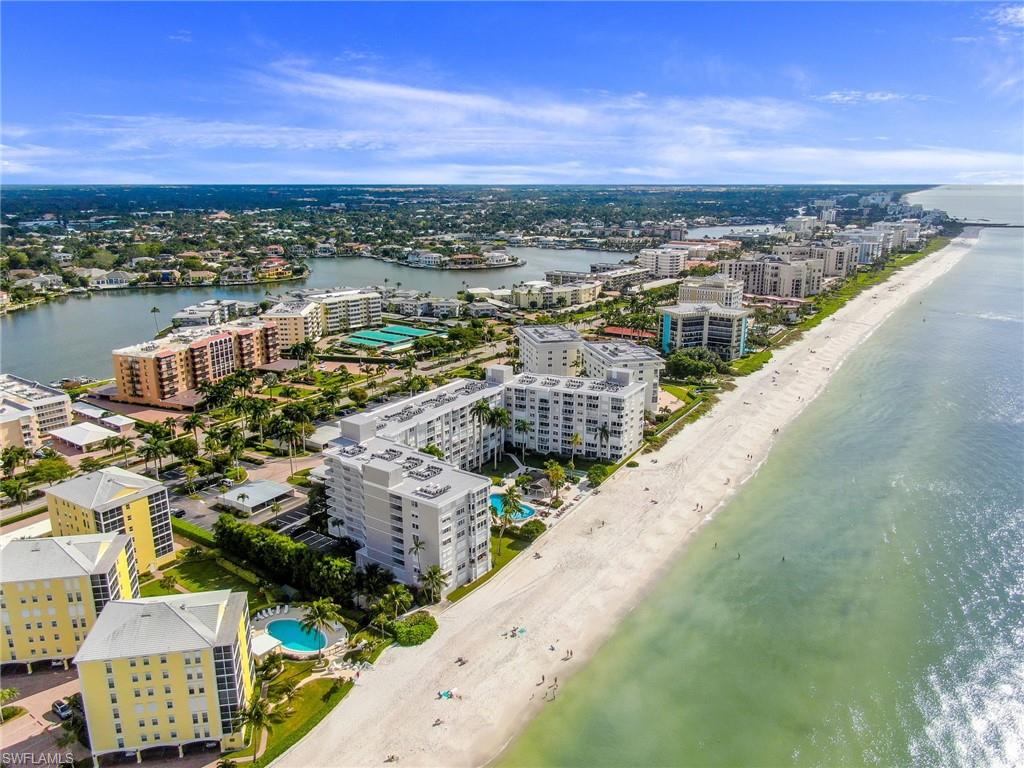 NAPLES CONTINENTAL - Residential