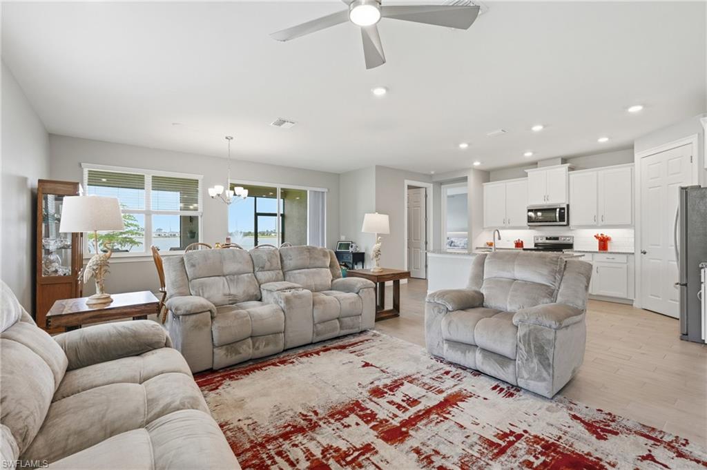 STONEWATER - Residential