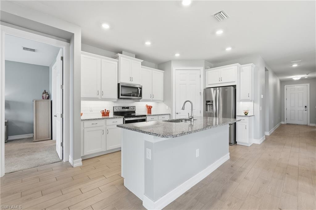 STONEWATER - Residential