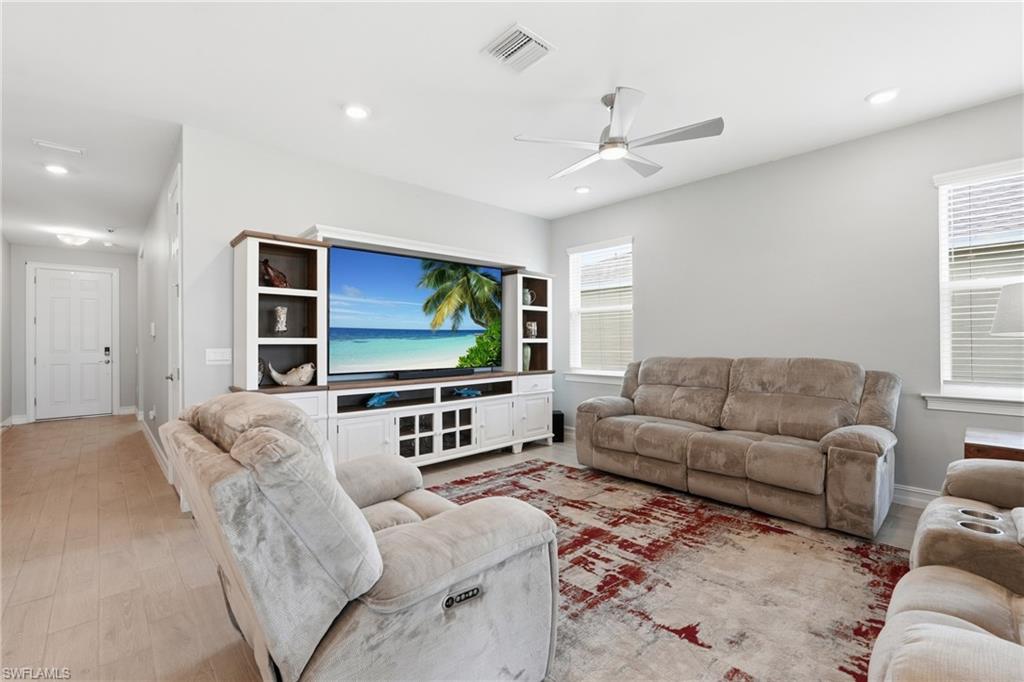 STONEWATER - Residential