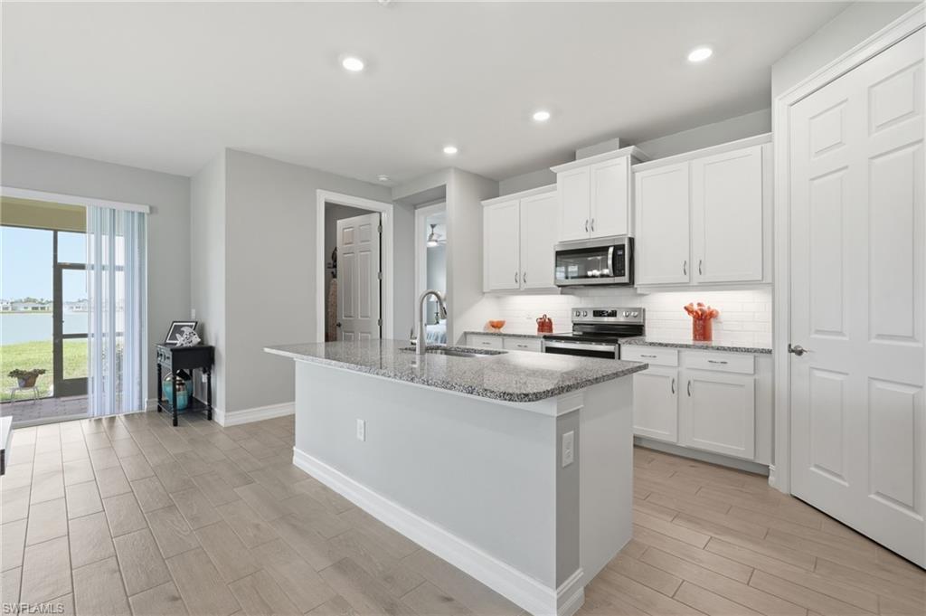 STONEWATER - Residential