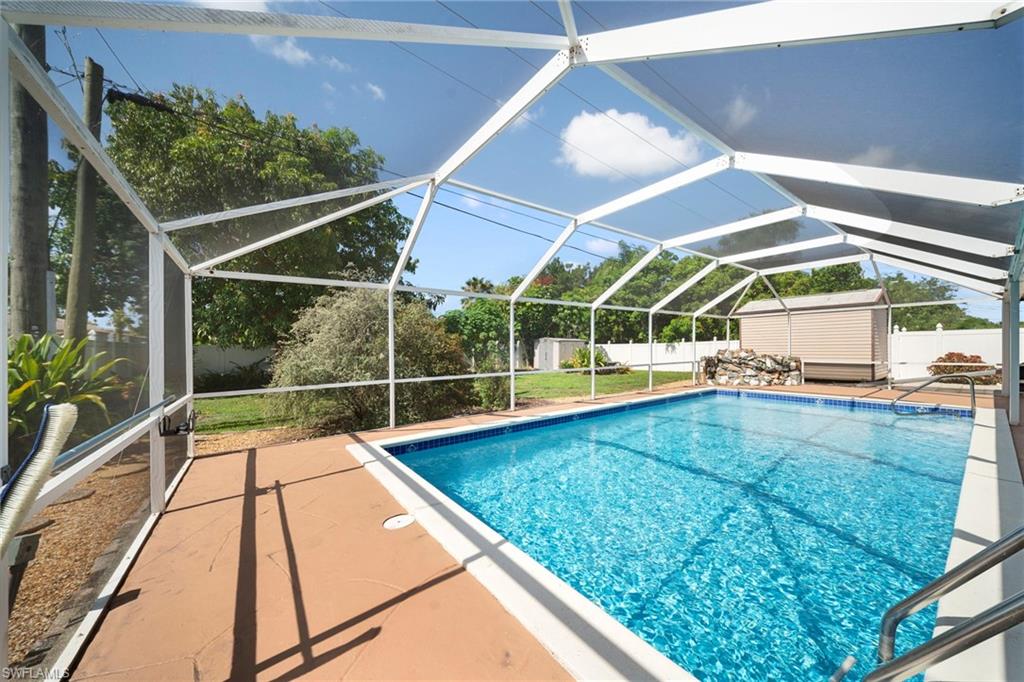 Fort Myers Villas - Residential