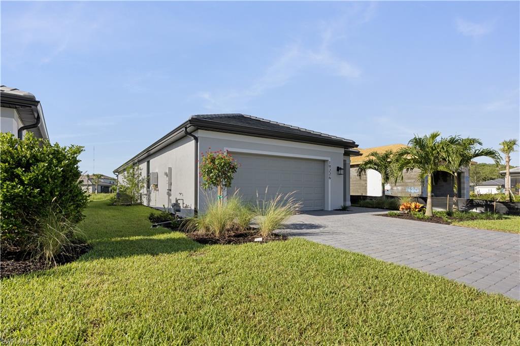 VERDANA VILLAGE - Residential Lease