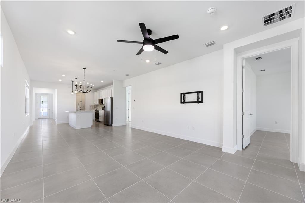VERDANA VILLAGE - Residential Lease