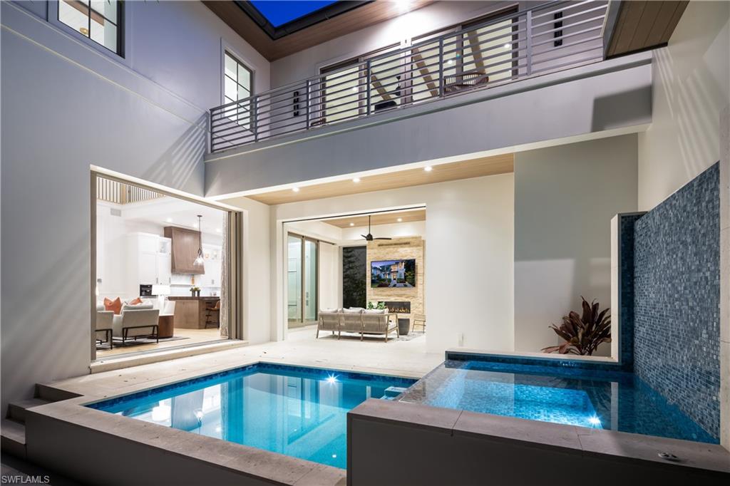 OLDE NAPLES - Residential