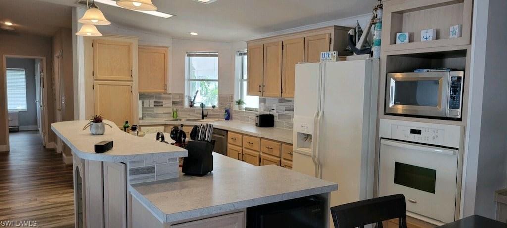 CHERRY ESTATES - Residential
