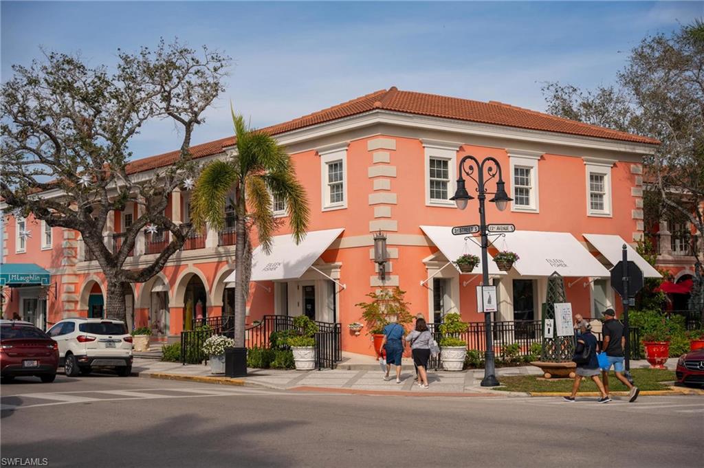 AQUALANE SHORES - Residential
