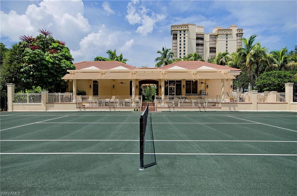CARLYSLE AT BAY COLONY - Residential