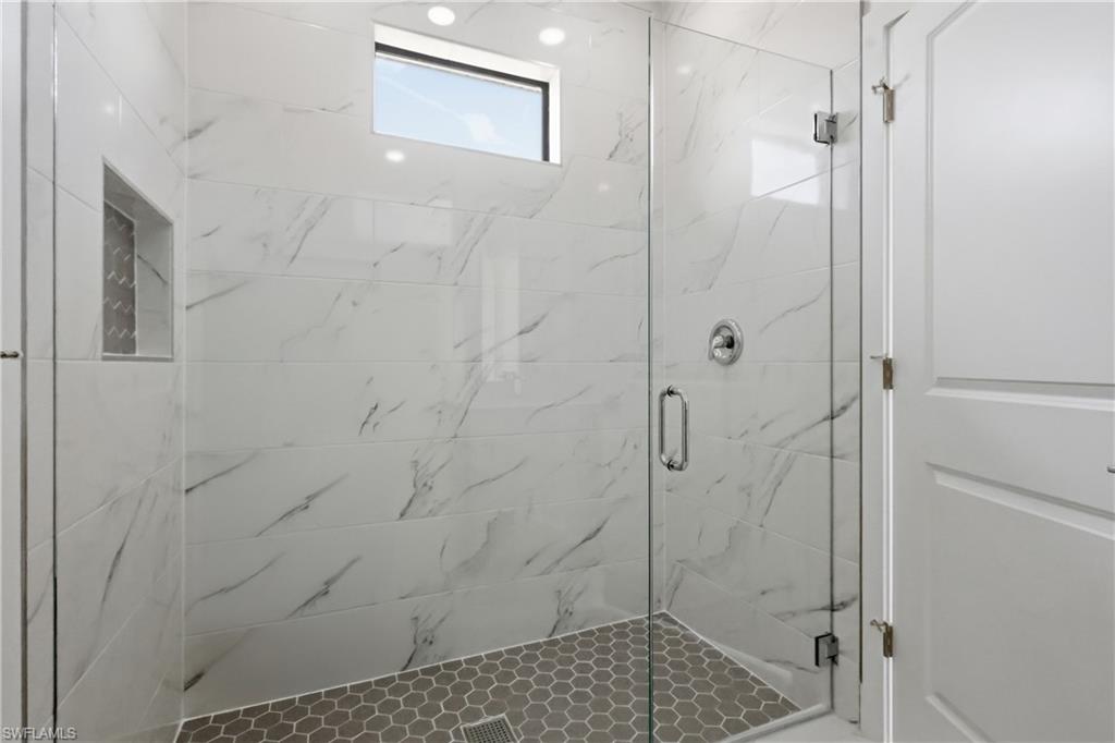 PORT LABELLE - Residential Lease
