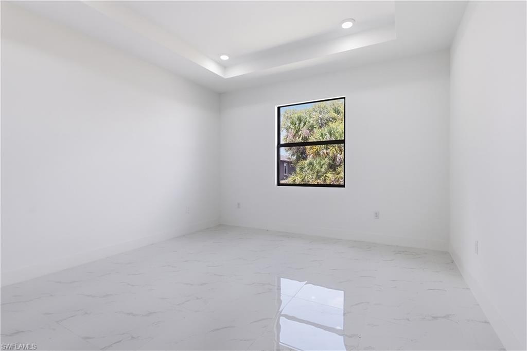 PORT LABELLE - Residential Lease