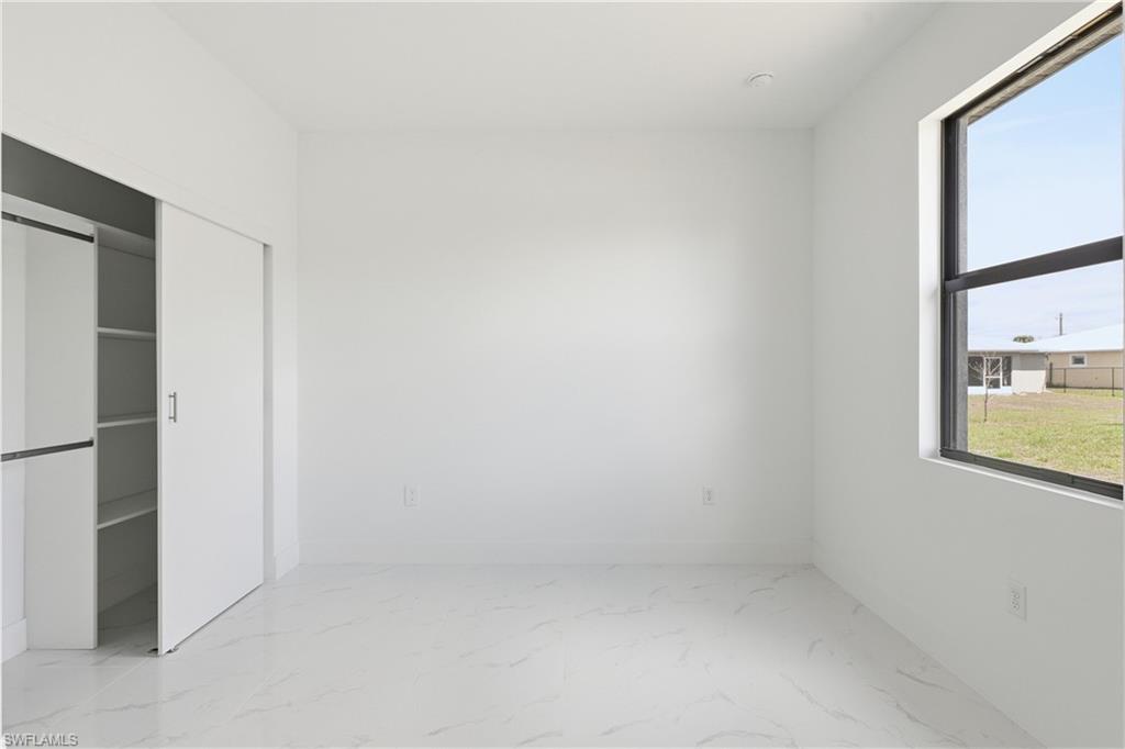 PORT LABELLE - Residential Lease