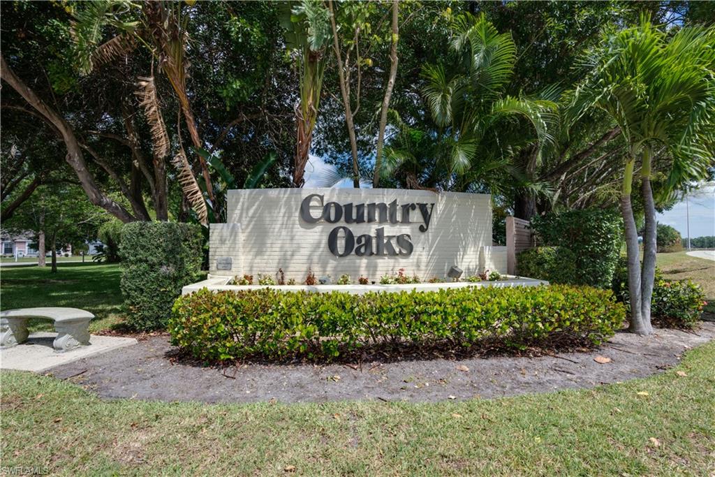 COUNTRY OAKS - Residential