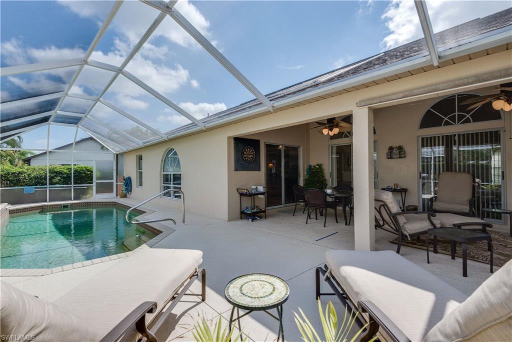 COUNTRY OAKS - Residential
