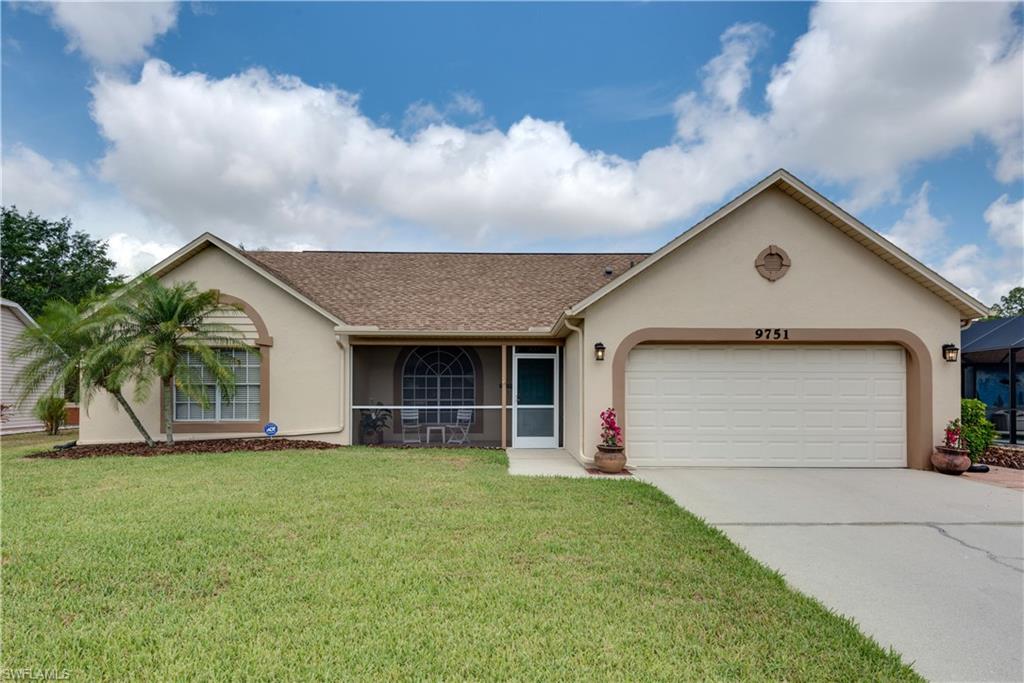 COUNTRY OAKS - Residential