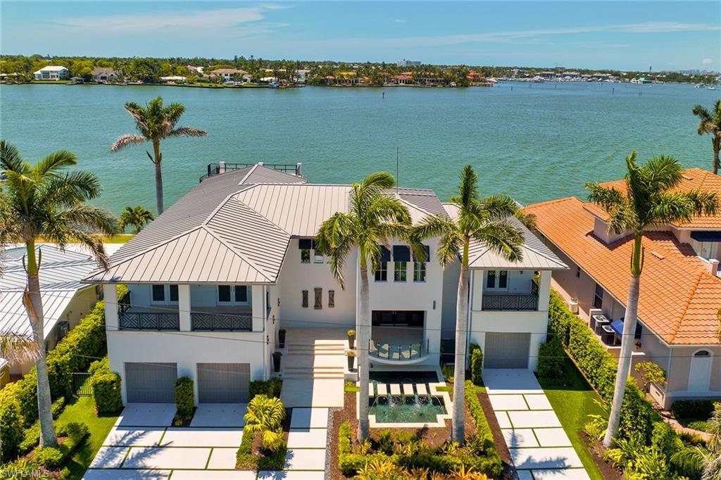 ROYAL HARBOR - Residential