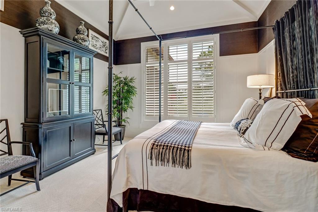 QUAIL WEST - Residential