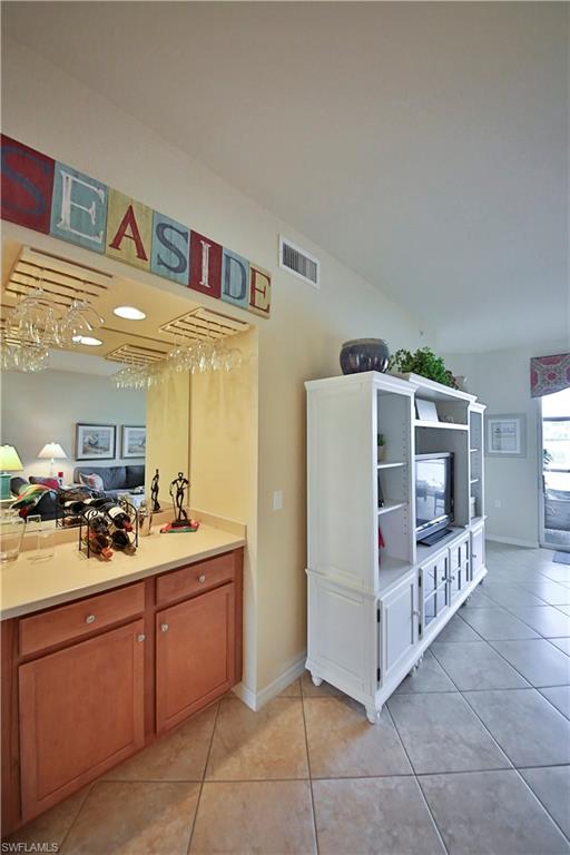HERITAGE BAY - Residential