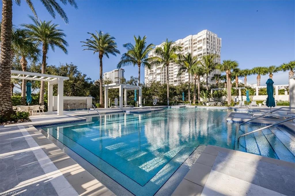 MYSTIQUE - Residential