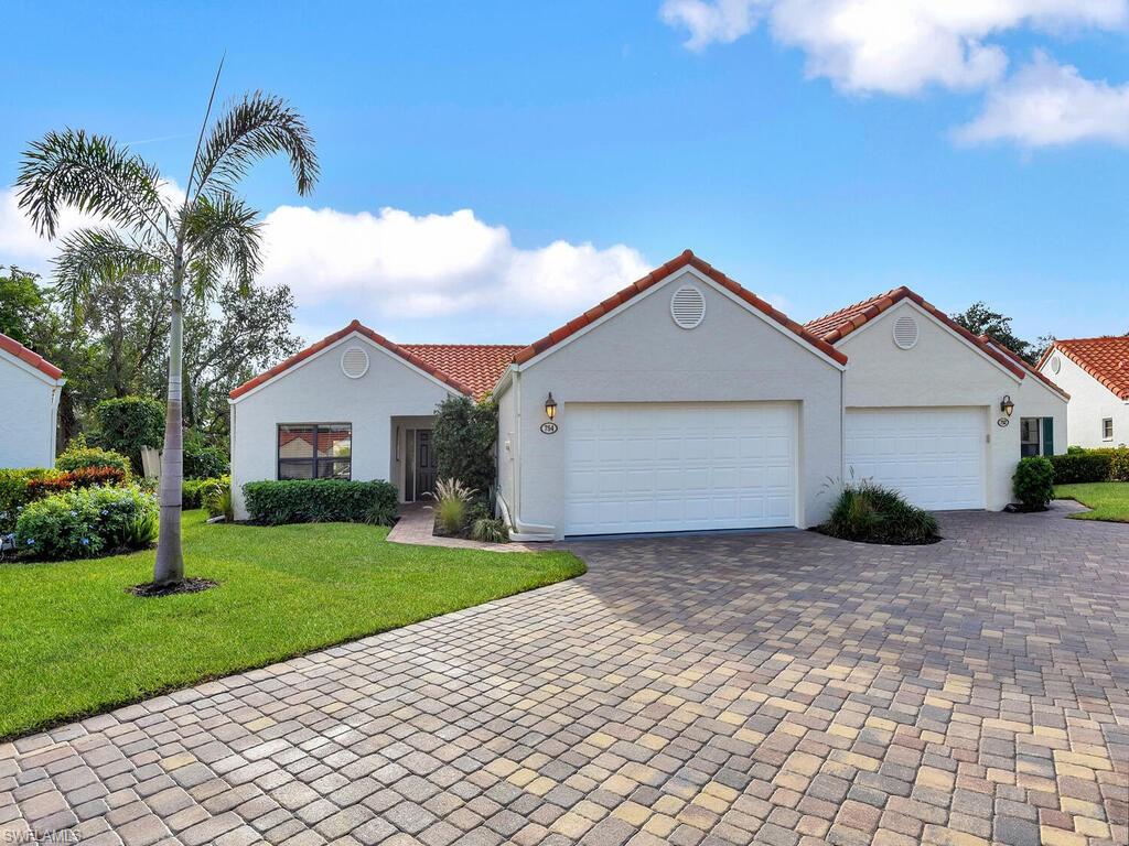 BEACHWALK HOMES - Residential