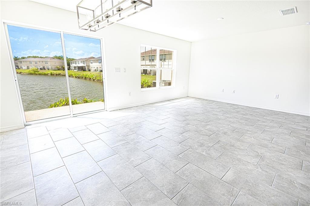 NORTH FORT MYERS - Residential Lease