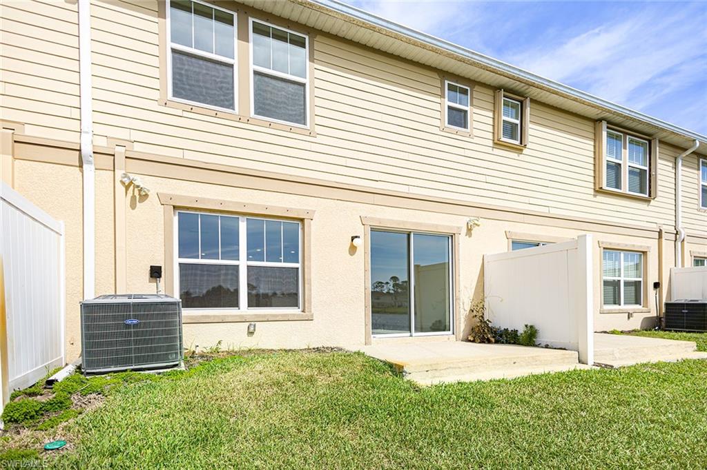 NORTH FORT MYERS - Residential Lease