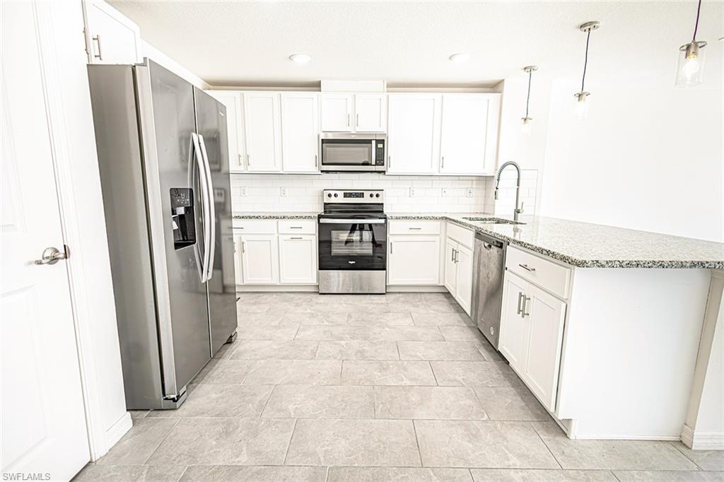 NORTH FORT MYERS - Residential Lease