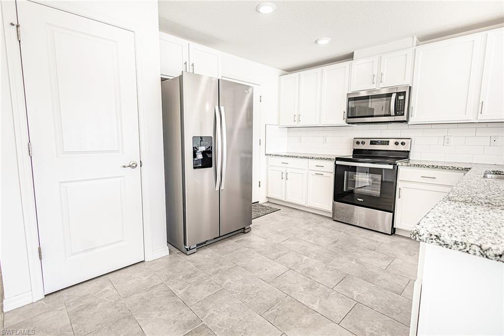 NORTH FORT MYERS - Residential Lease