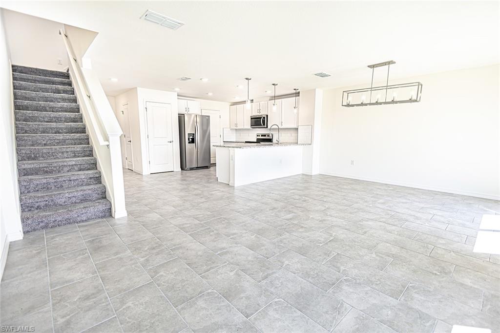 NORTH FORT MYERS - Residential Lease