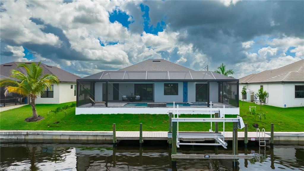 CAPE CORAL - Residential