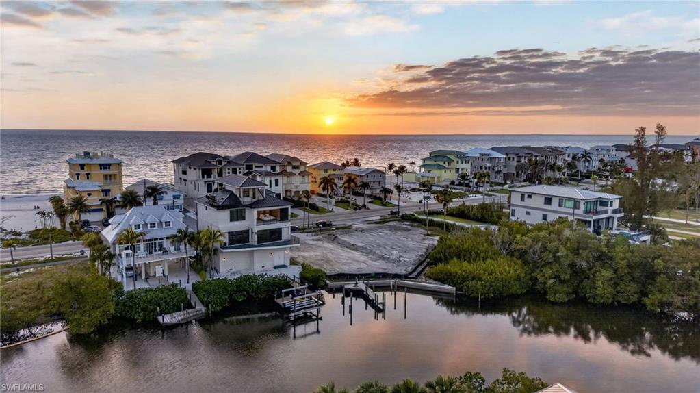 BONITA BEACH - Residential