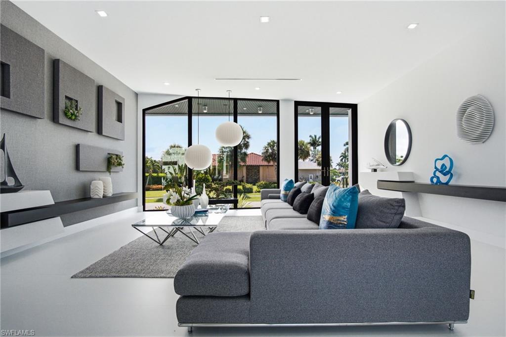 MARCO ISLAND - Residential